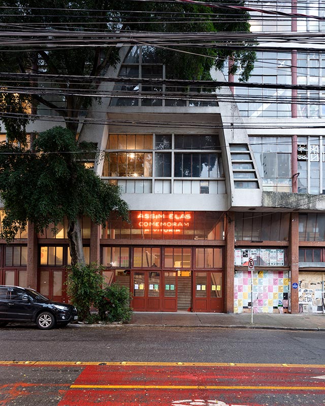 Façade de la Casa de Povo